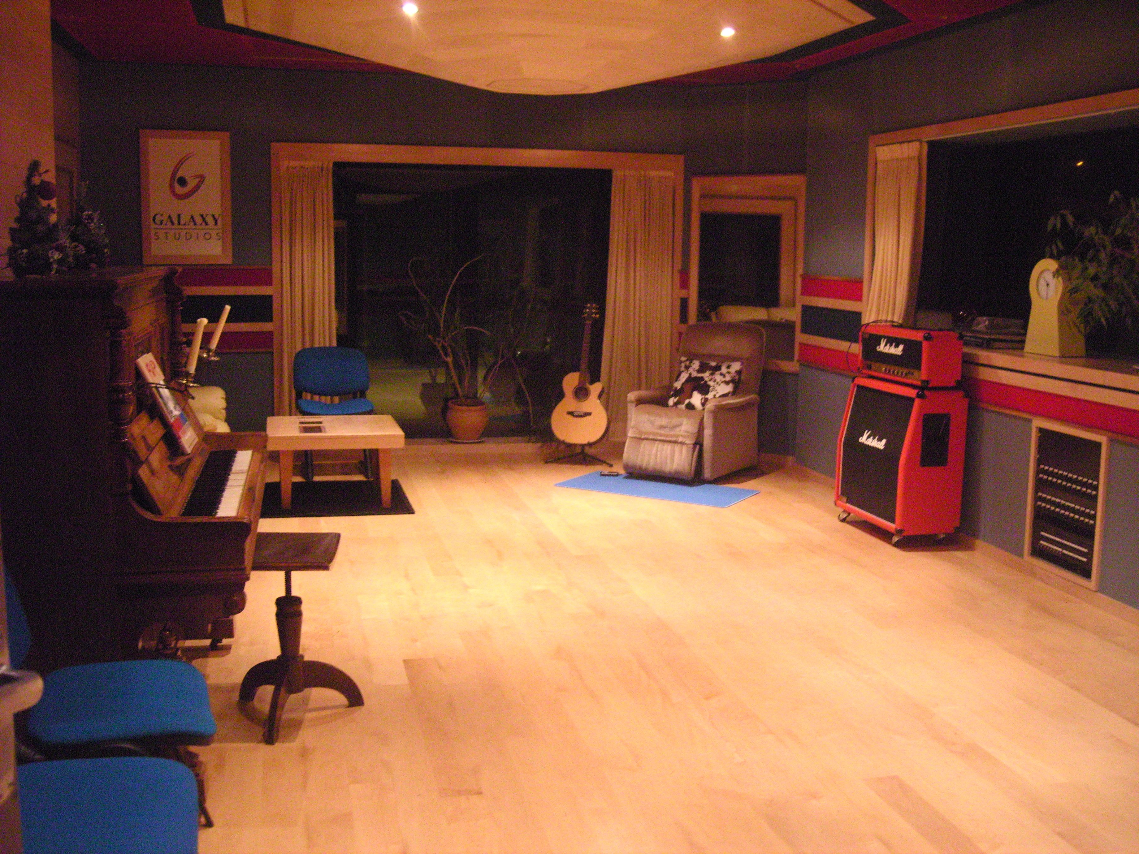 live room